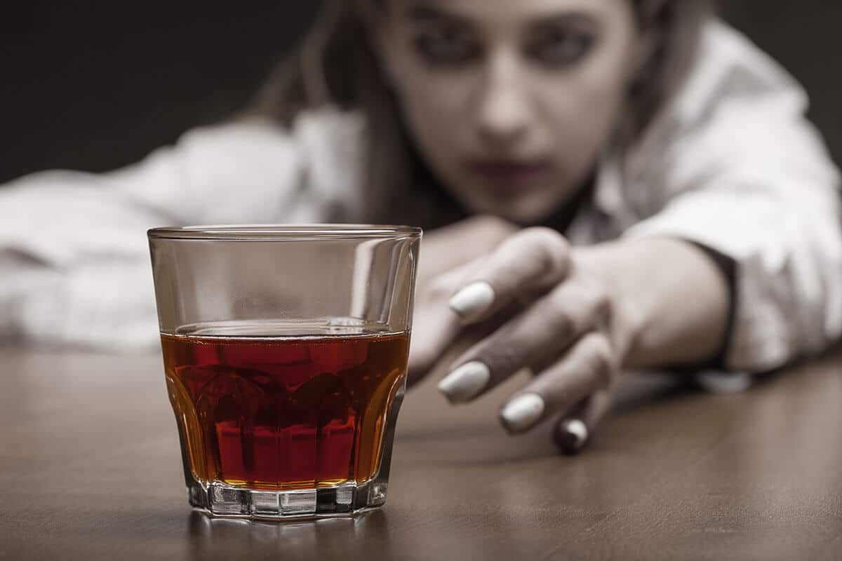 Comprehensive Guide to the Dangers of Drinking Alcohol
