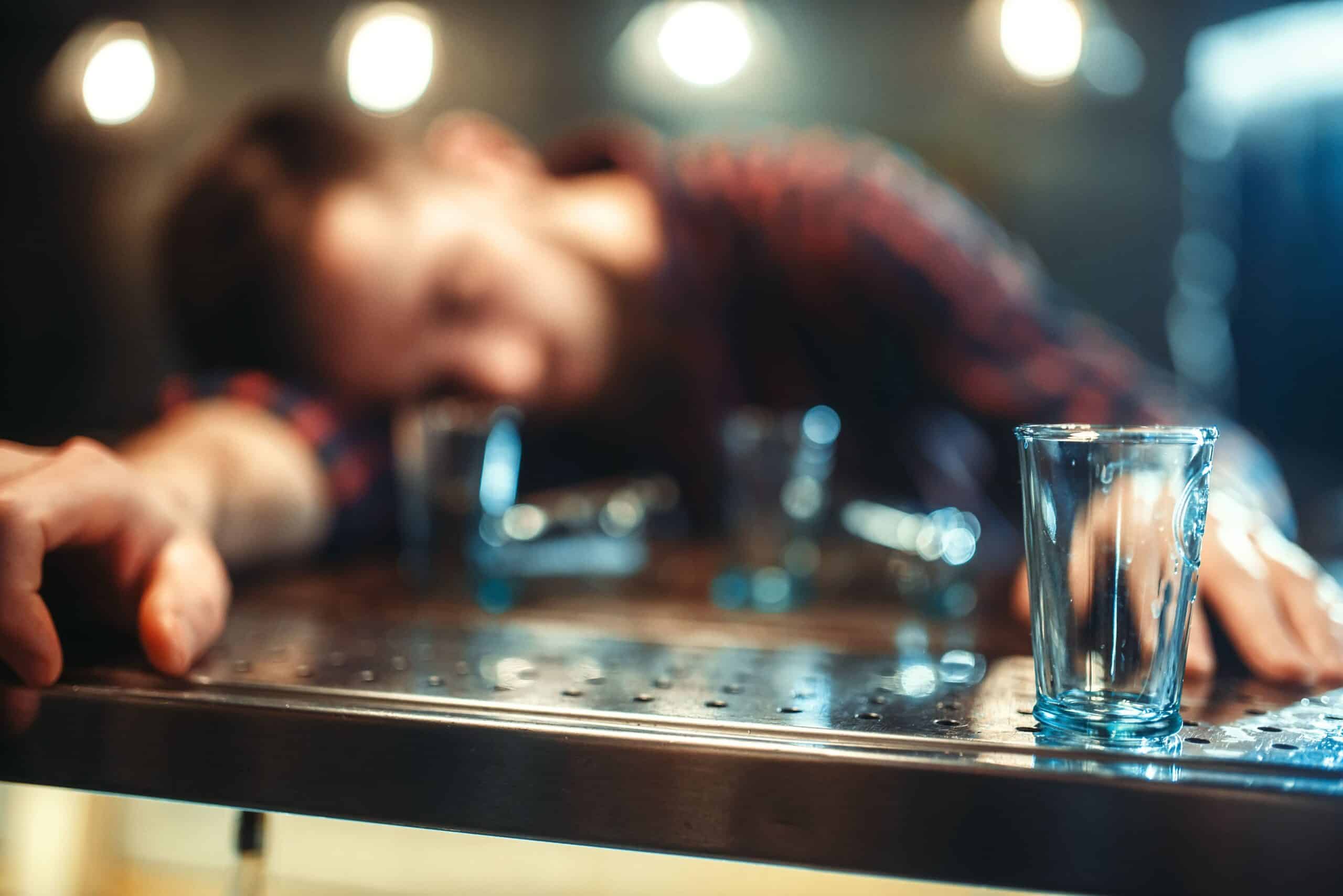 Dangers of mixing Kratom and alcohol